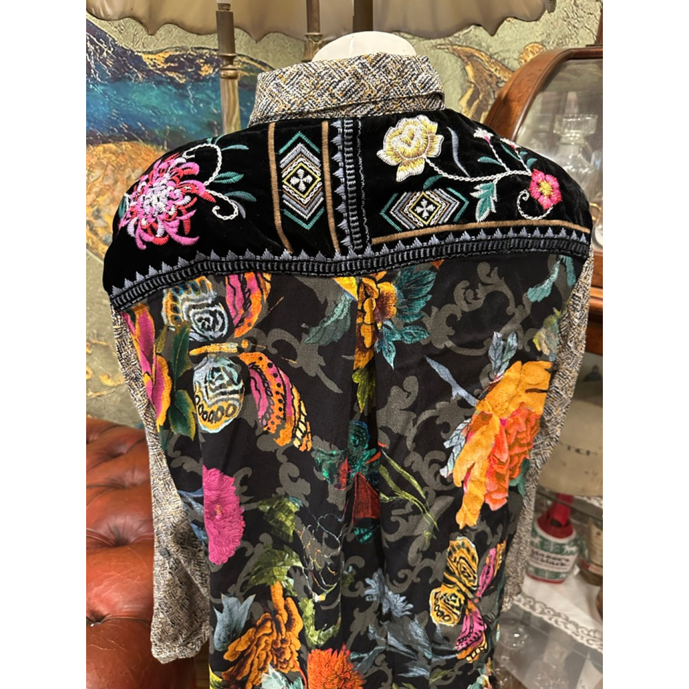 Women's JOHN MARK Patchwork Floral Button Down Sh… - image 5